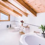 招待所 Haus Miele *