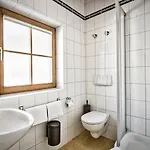 招待所 Haus Miele