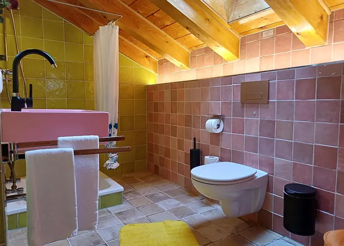 Haus Miele בית הארחה *